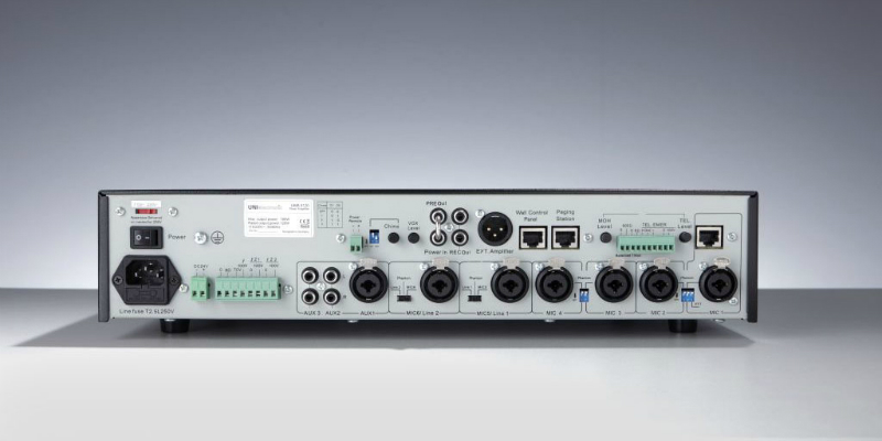UMA 8120 - Rückansicht